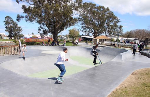Feilding Skate Park - New